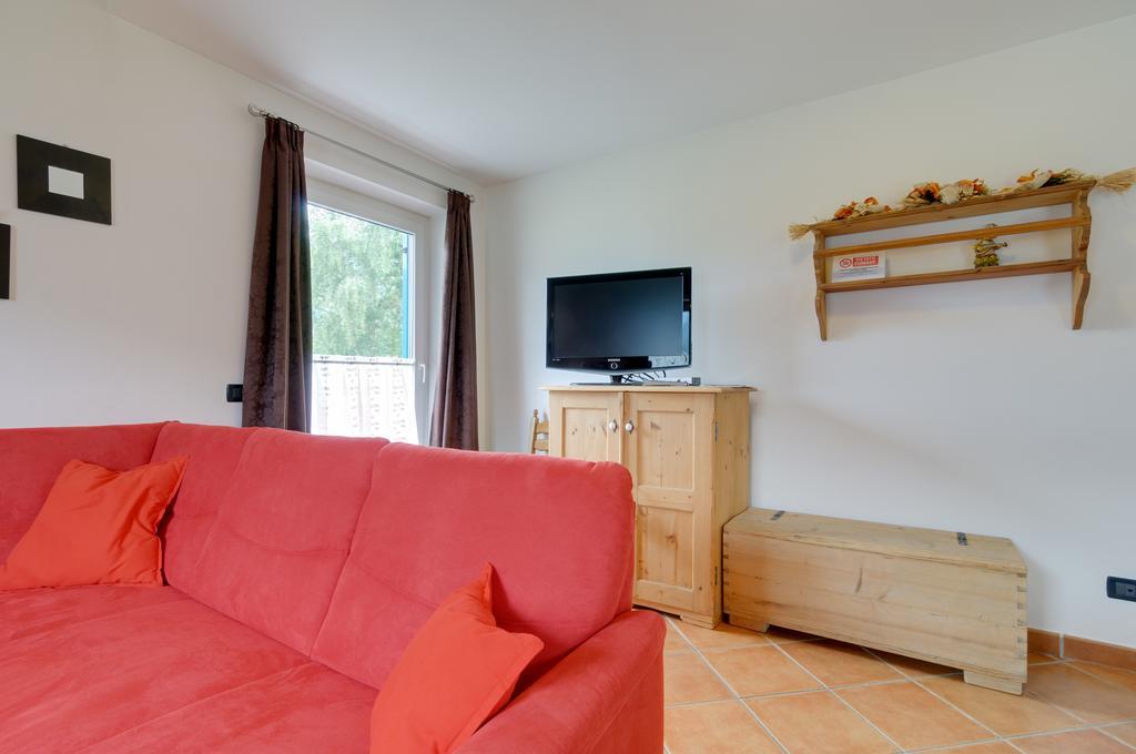 Roe Apartment Panchia Zewnętrze zdjęcie